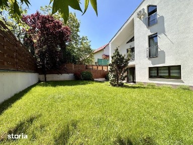 Apartament deosebit, 3 camere, imobil tip vila, gradina privata 250 mp