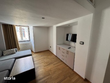 Apartament 1 camera + mezanin, 38 mp, zona Piata Unirii