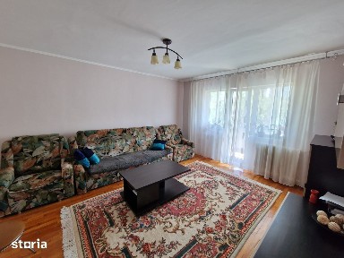 Apartament cu 3 camere decomandat, tip V, Rogerius - zona Călugăreni