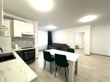 Apartament 3 Camere | 2 Dormitoare | Zona Vivo