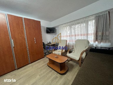Garsoniera spatioasa de inchiriat Timpuri Noi-Unirii