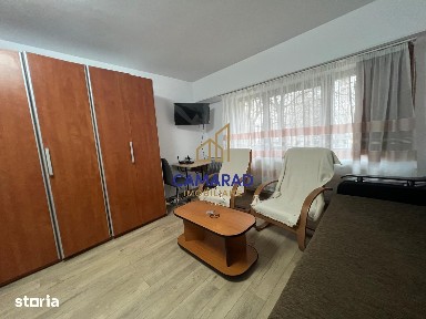 Garsoniera spatioasa de inchiriat Timpuri Noi-Unirii