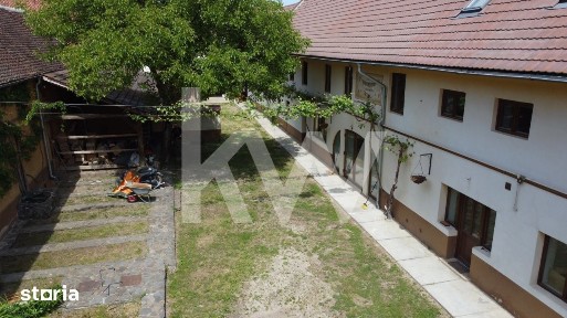 Casa saseasca, 2500 mp teren, 2 fronturi stradale - Cristian - 0%
