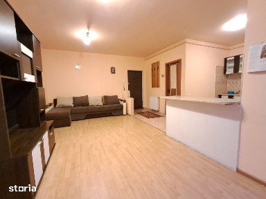 Apartament 2 camere str.Eroilor, parcare privata Floresti