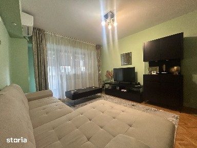 Vânzare apartament 3 camere - Victoriei