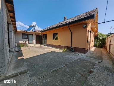 Casa de vanzare P+M cu 800 mp teren, Girleni