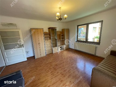 Apartament 3 camere decomandate curte comuna din zona Tiglari Sibiu