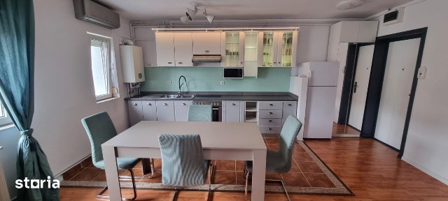 PROPRIETAR, inchiriez Ap cu 3 camere, 75mp, Mihai Viteazul
