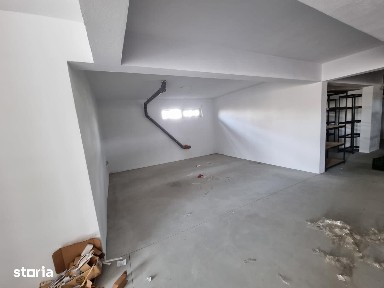 SPATIU - DEPOZIT / 358.1 MP, 2 GRUPURI SANITARE, RAMPA ACCES, LIBER