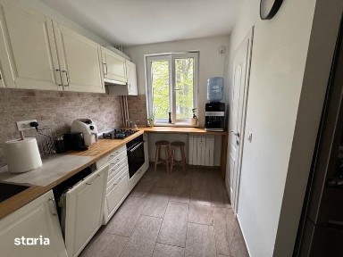 Apartament 2 camere/ Imaculat/ 2' Metrou 1 Decembrie /bloc anvelopat