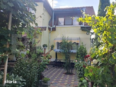 Casa individuala P+1, 180 mp, teren 1.050 mp si livada, zona Dumbravio