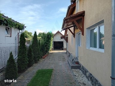 Casa cu etaj 113 mp utili curte libera 350mp garaj cu pod Gusterita