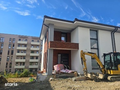 Duplex de vanzare
