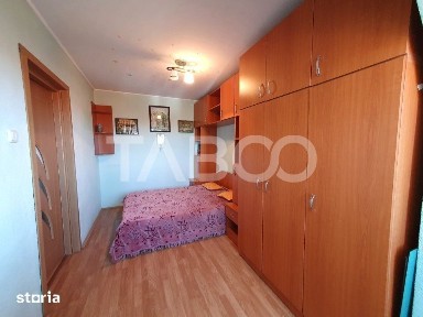 Apartament cu 2 camere balcon pivnita de vanzare aproape de Medicina