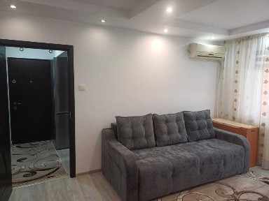 Inchiriez apartament 2 camere