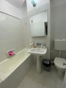 Dau spre închiriere garsonieră în Suceava, zona METRO
