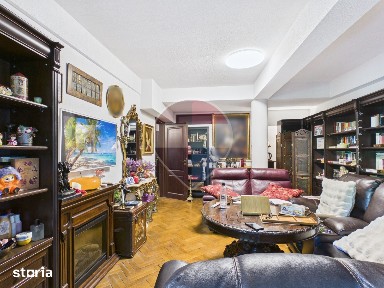 Proprietate unică formată din doua apartamente vila B-dul Primaverii
