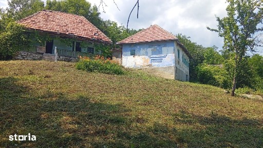 Serbanesti, Salatrucel, Valcea