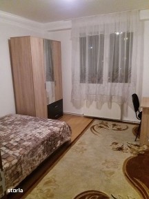 Închiriez o camera la un apartament cu 3 camere.