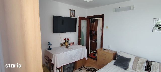Apartament 2 camere bloc cu lift nou