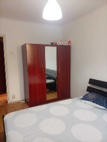 Camera de închiriere