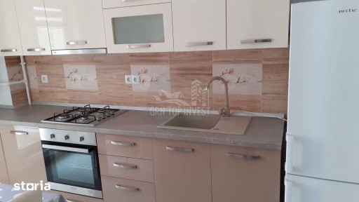 Garsonieara decomandata balcon parcare zona Turnisor