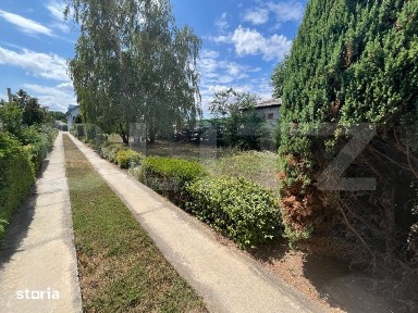 Spatiu comercial de inchiriat, 180 mp utili, parcare proprie, Oradea