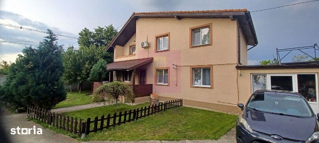 Săbăreni, casă 2009, P+1, terasă, garaj, curte 315 mp
