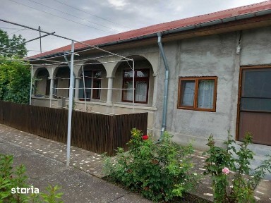 Casa Sat Ghizdaru, Giurgiu
