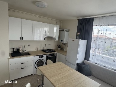 Inchiriez apartament 3 camere Trio Residance Otopeni