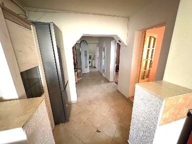 Chirie apartament 3 camere Dva Nord mobilat utilat 300eur/luna