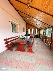 Casă premium 4 camere de vânzare în zona Parcului Cornișa