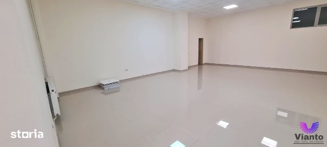 Spatiu comercial parter 2 camere 130 mpu | Neppendorf Turnisor