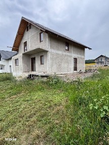 Casa cu 4 dormitoare, 145 mp utili, teren 500 mp, la stadiul gri, Ipot