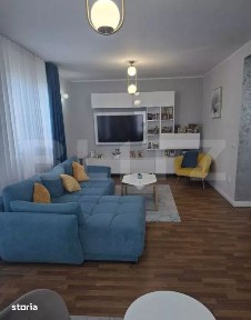 Casa de vanzare, 220 mp, zona Corunca