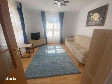 Casa de vacanta cu teren 820mp