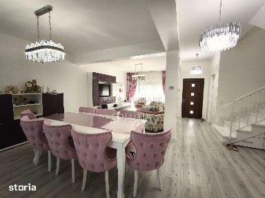 Casă tip duplex | Garaj | Zona Brândușelor | Baia Mare