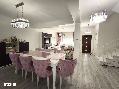 Casă tip duplex | Garaj | Zona Brândușelor | Baia Mare