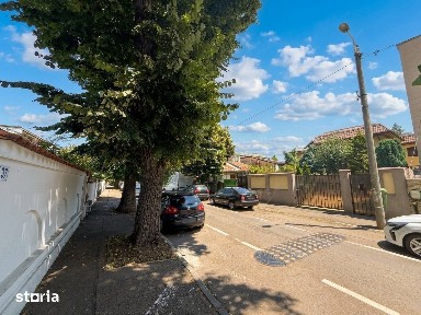 Casă individuală cu 4/5 locuri de parcare în Domenii