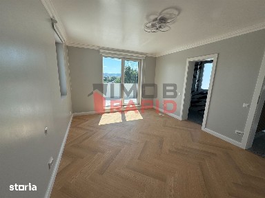 Penthouse de vânzare 85 mp utili+80 mp terasă str. Horea
