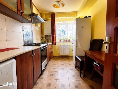 Apartament 2 camere de vanzare in Floresti