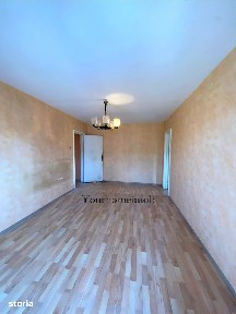 Apartament 3 camere semidecomandat, Craiovița Nouă - Zona Materna 3/10