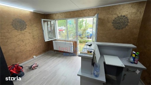 Spatiu comercial de inchiriat in Podul Ros