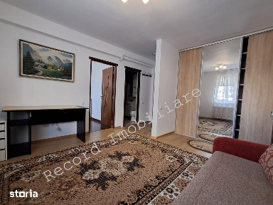 Inchiriere Apartament 1 camera, 32 mp, parcare zona Eroilor Floresti
