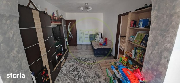 Apartament 2 camere, 41 mp, Craiovita Noua, zona Scoala 30