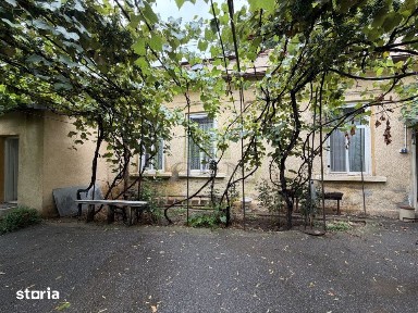 Casa parter, 73mp utili, 200mp teren, zona Centrala