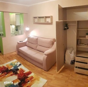 De închiriat garsoniera