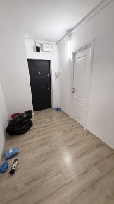 Vand sau schimb ap 3 camere Cina Etaj 1