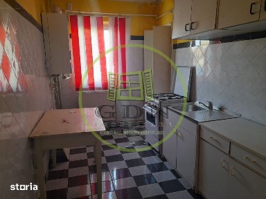 Apartament 2 camere de vanzare la parter B-ul Unirii Fagaras jud. B