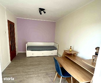 Apartament cu 3 camere, 64 mp utili, etaj 4 - Zona Complexului